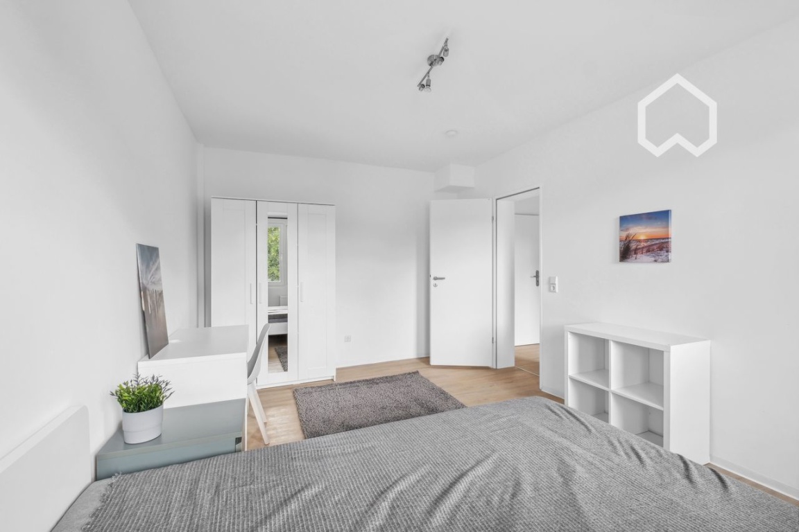 Co-Living: Fantastische Wohnung mit Balkon nähe Alster – Ifflandstraße, 22087 Hamburg – Bild 1 von 20