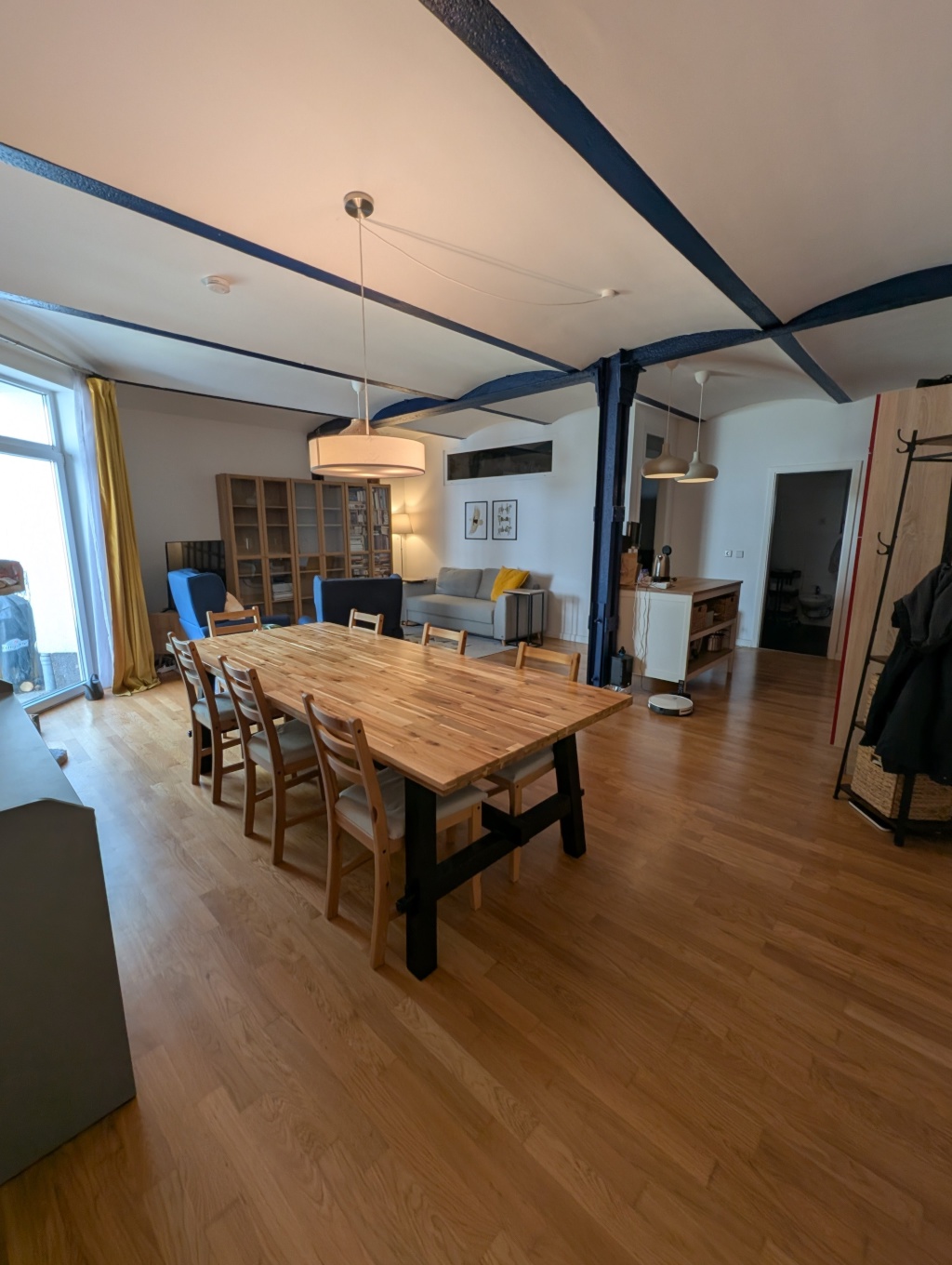 Modern, ruhig & geräumig: Voll möblierte Wohnung mit Gartennutzung (U6 & M13)