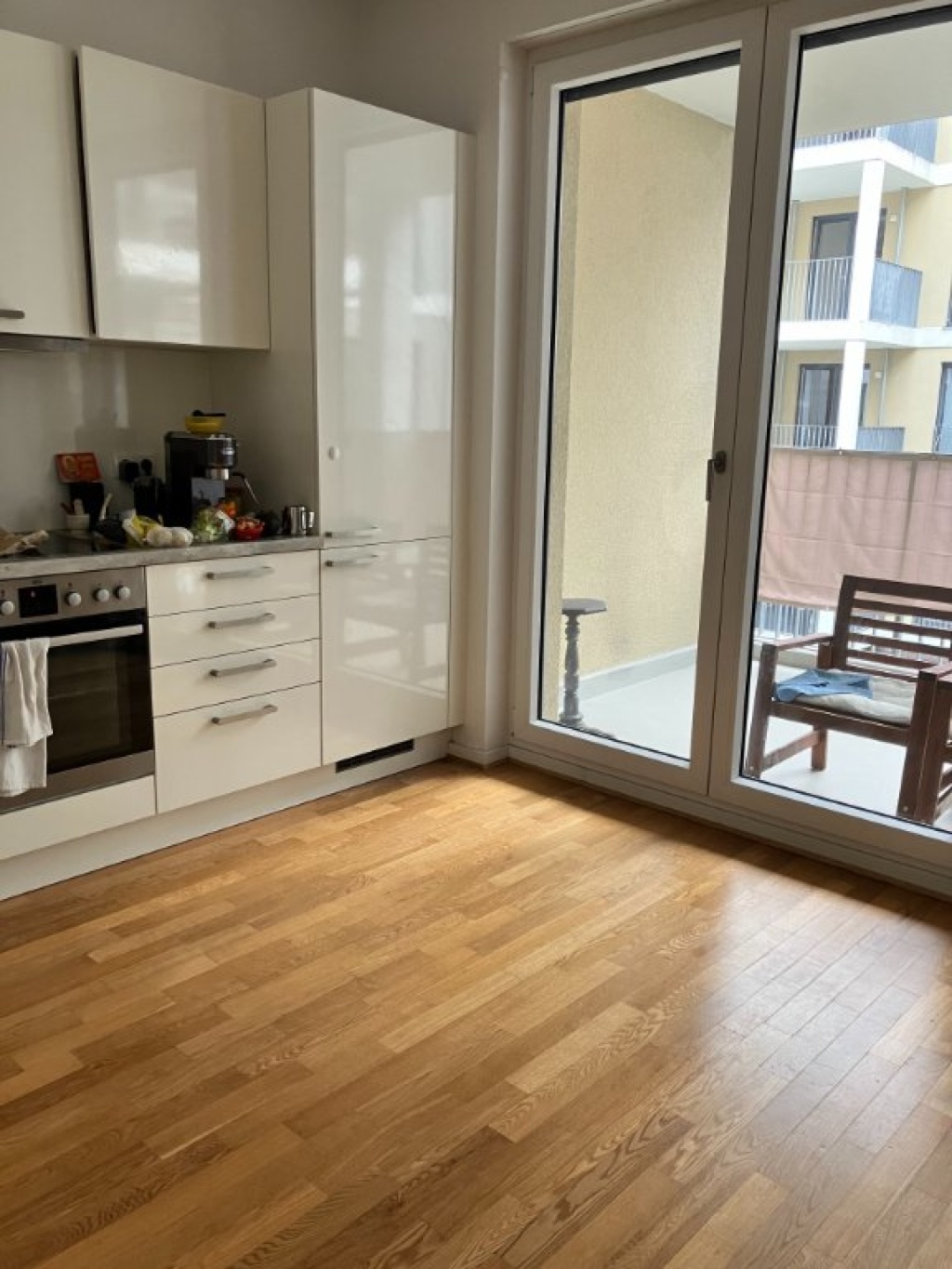 Sublet - 3 room modern apartment in Central Berlin – Schwartzkopff Straße 7K, 10115 Berlin Mitte – Vorschaubild 3