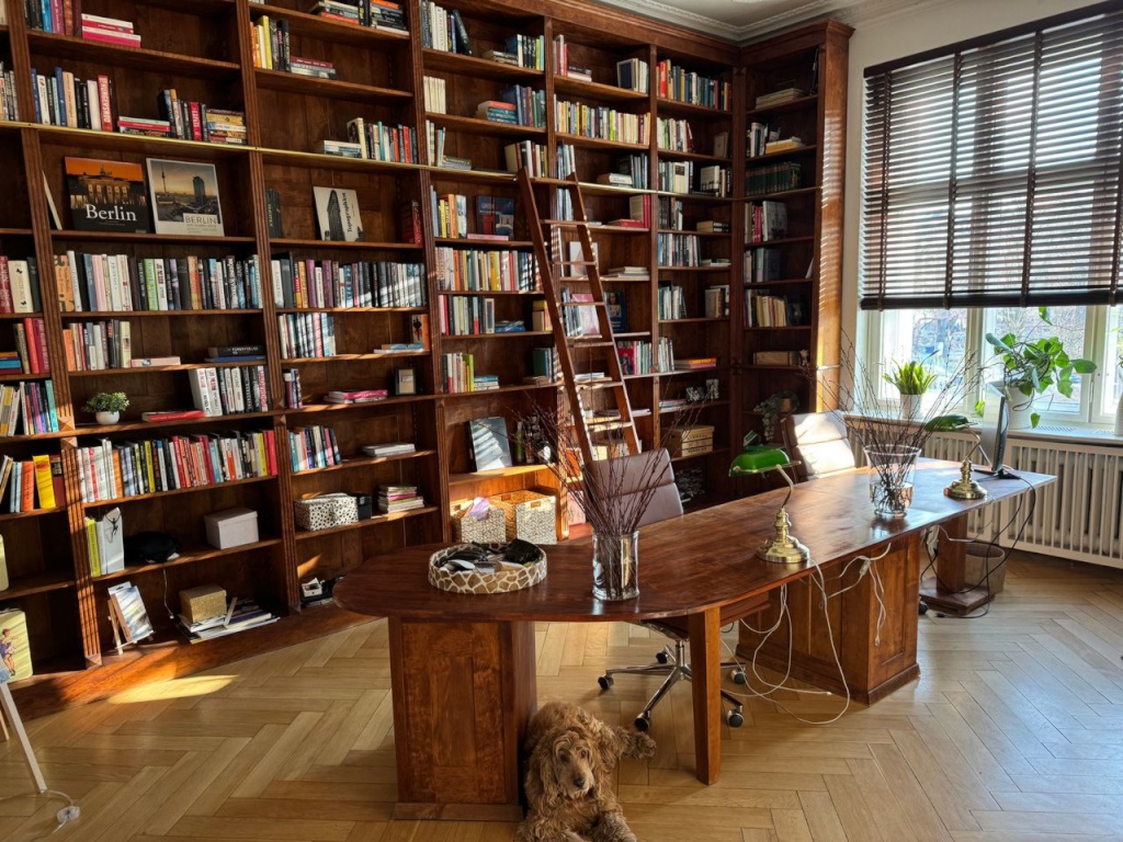 Wundervolle Wohnung auf Zeit im Zentrum von Wilmersdorf (Berlin) – Olivaer Platz, 10707 Berlin – Vorschaubild 2