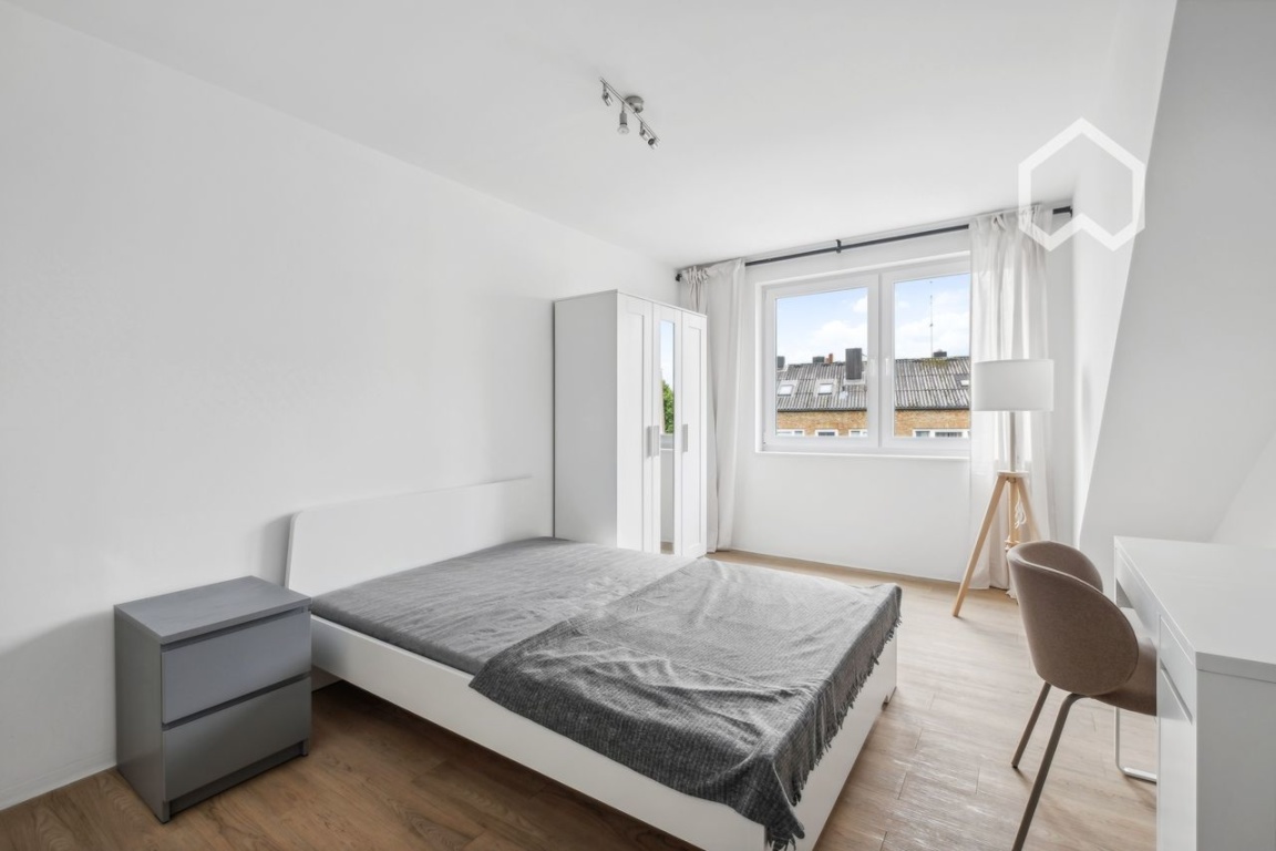 Co-Living: Eine helle, sehr modern und neuwertig eingerichtete Wohnung nahe Alster – Ifflandstraße, 22087 Hamburg – Vorschaubild 3