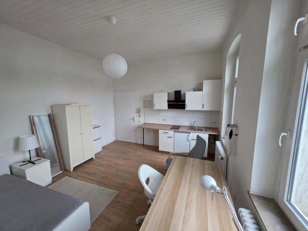 Helles Studentenzimmer möbliert, ca. 21qm + Badmitnutzung – Auguststr. 13, 53229 Bonn Beuel – Vorschaubild 2