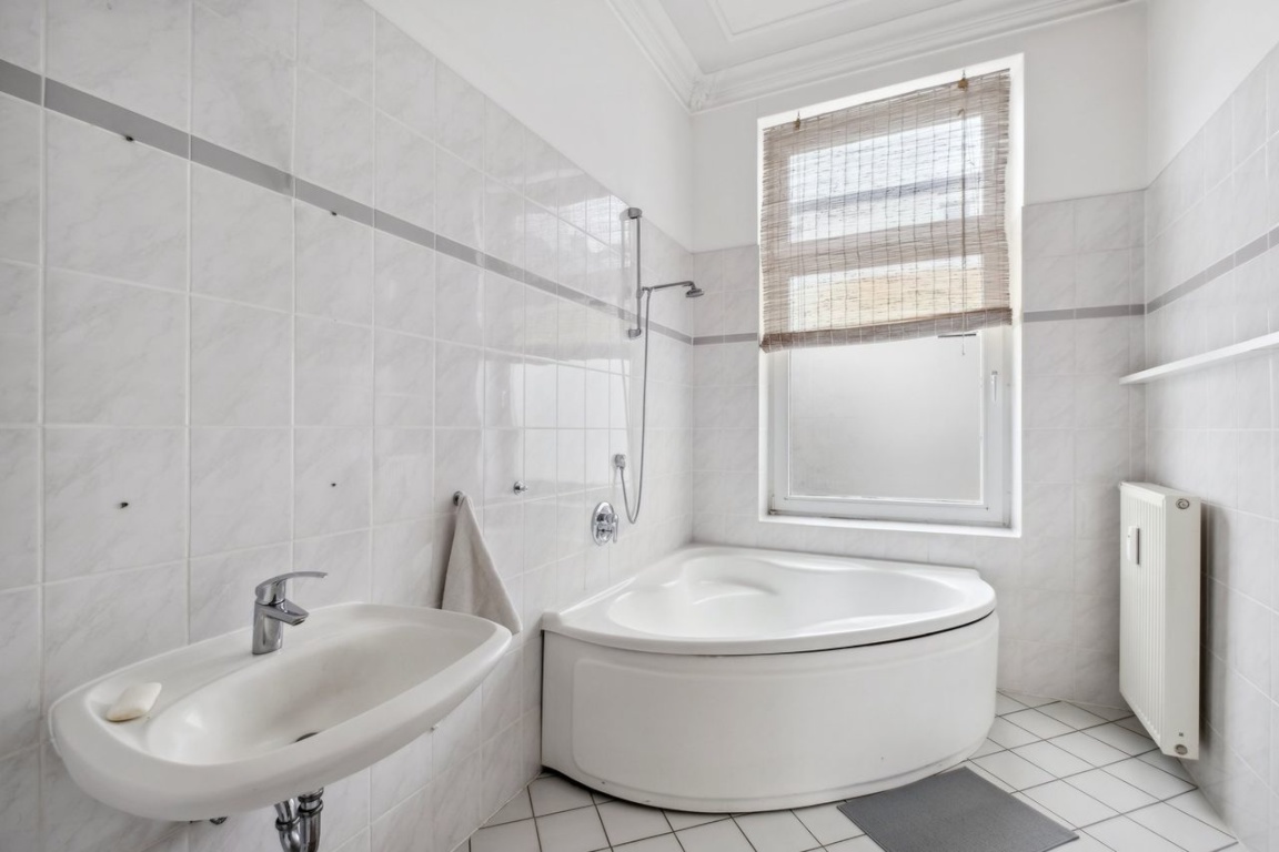 Co-Living: Traumhafte Altbauwohnung in Bestlage – Schlüterstraße, 20146 Hamburg Harvestehude – Vorschaubild 6