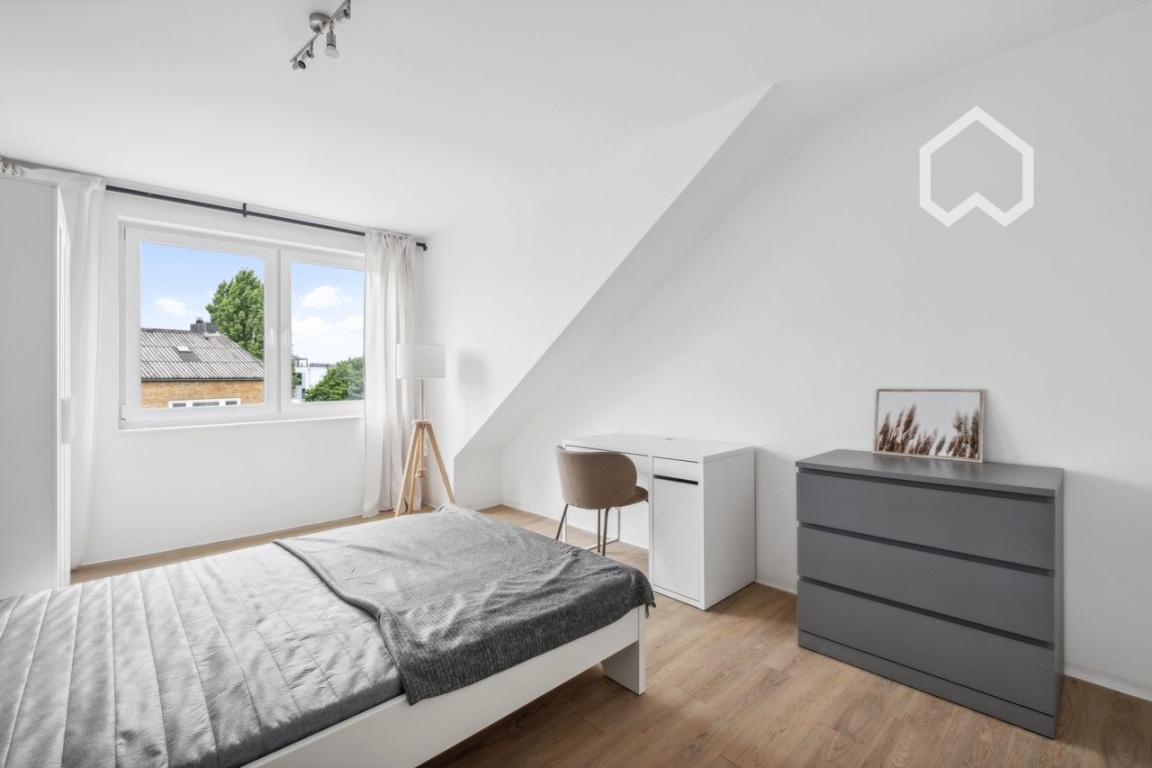Co-Living: Eine helle, sehr modern und neuwertig eingerichtete Wohnung nahe Alster – Ifflandstraße, 22087 Hamburg – Vorschaubild 6