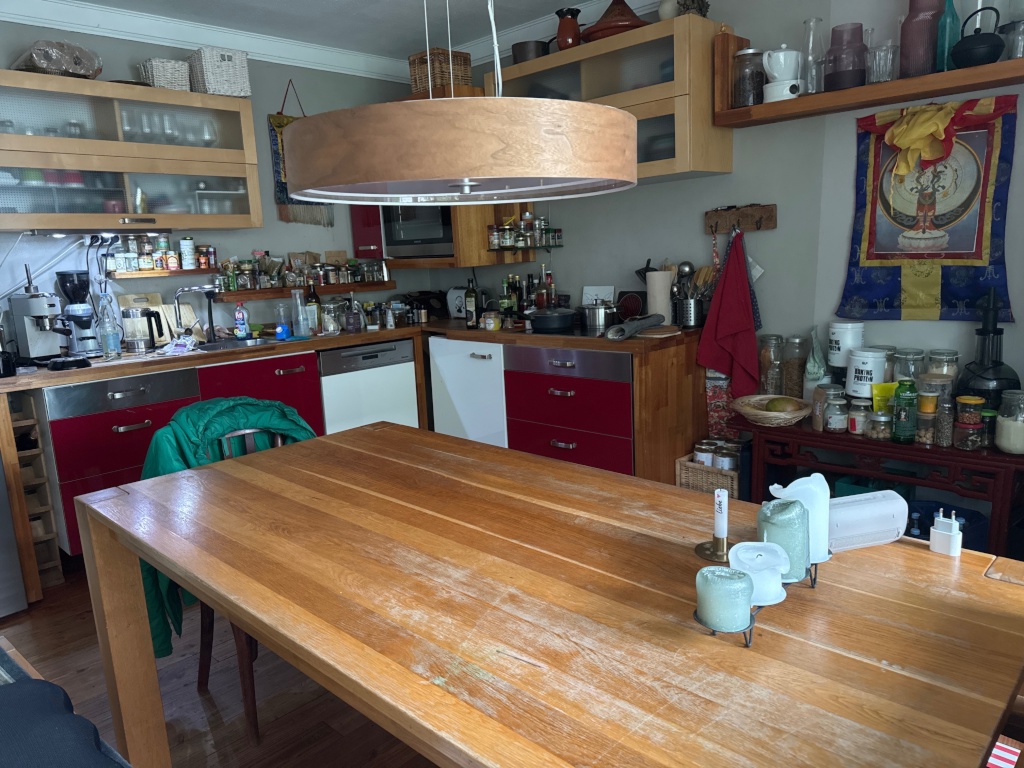 2-3 Zimmer Agnesviertel Zwischenmiete 02.08.-17.08.26 – Hülchrather 33, 50670 Köln Agnesviertel – Vorschaubild 2