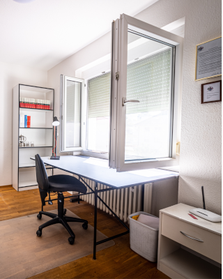 Ad image: Ab 1. September wieder frei: Studentenzimmer in zentraler Lage
