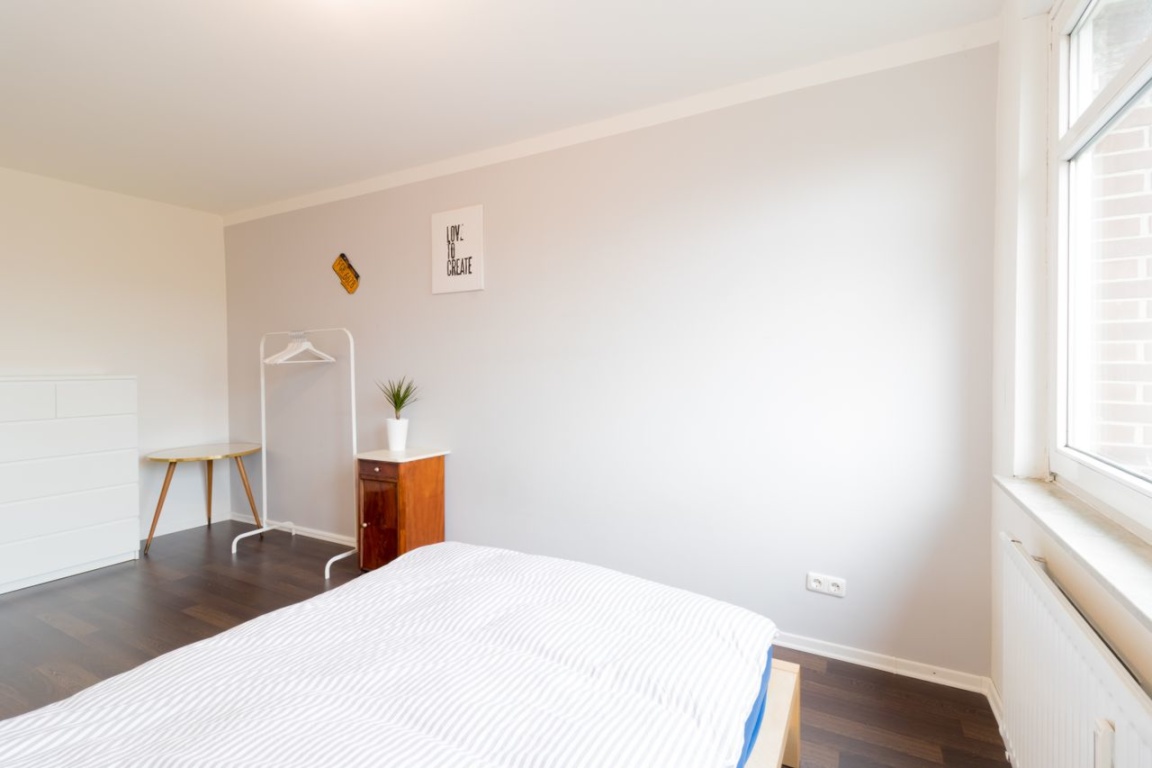 Designer Terrassenwohnung (18 min. Hbf) Natur, Dünen, Garten, Sauna, Parkplatz – Münterweg, 22115 Hamburg Billstedt – Vorschaubild 16