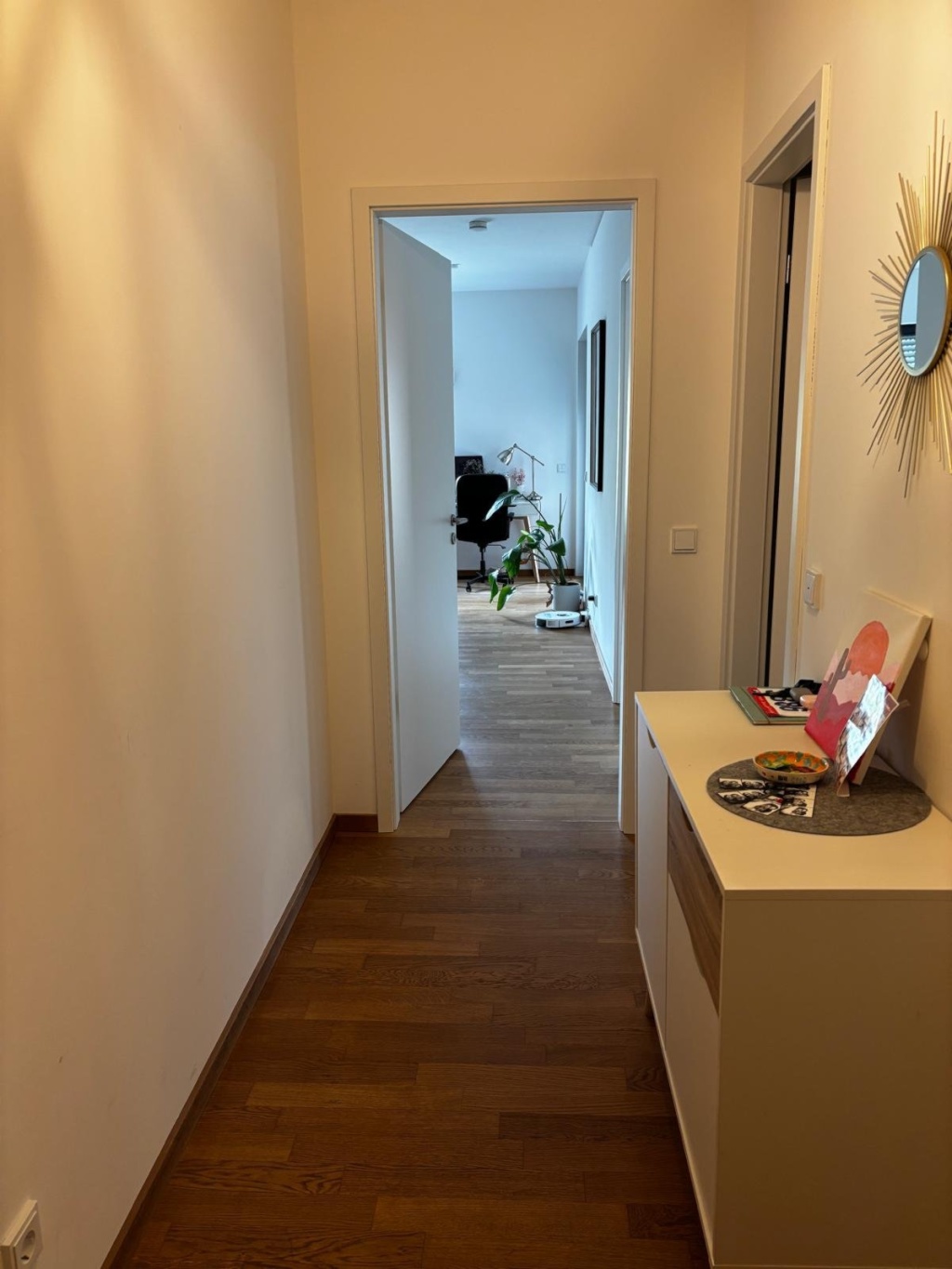 Moderne möblierte, 2-Zimmer Wohnung zur Zwischenmiete ca. 7 Monate, you can also contact me for further details in english – Am Klostergarten, 50858 Köln Junkersdorf – Vorschaubild 5