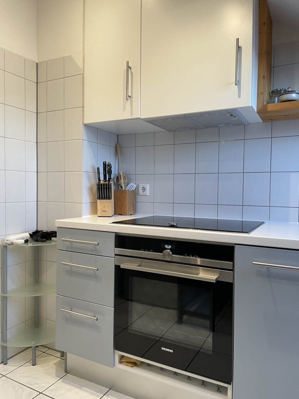 Furnished top-floor apartment in Karlsruhe — all-inclusive, AC & Wi-Fi, ideal for KIT staff, commuters & working couples – Anebosweg, 76187 Karlsruhe Nordweststadt – Vorschaubild 19