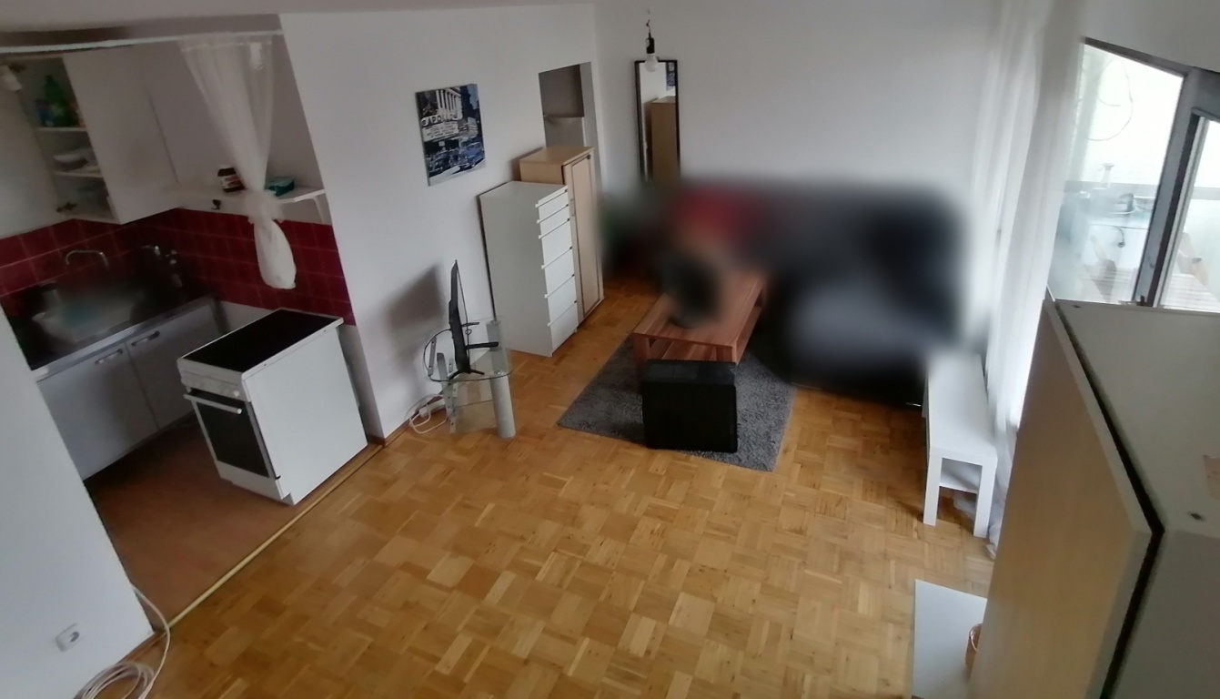 Estudio Bonames Homburger hohl - BIG Room which is of course and a living room, and kitchen on the left side, this is the only room.. This is 1zimmer Wohnung - small apartment with kitchen and bathroom..