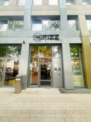 Imagen del anuncio: IDEAL FÜR STUDENTEN / PRAKTIKANTEN! Helle 20qm Studio-Wohnung in zentraler Lage – möbliert & ideal für Zwischenmiete
