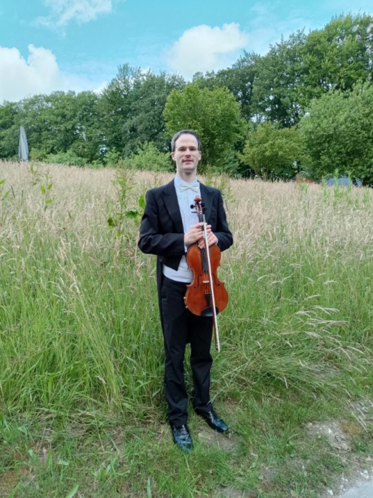 Anzeigenbild: Orchestermusiker sucht Wohnung ab Oktober