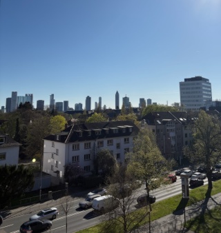 Imagen del anuncio: Möbliertes iLive Studio mit Skyline-Blick | Hohe Etage | Juni–August / Furnished iLive Studio with Skyline View | High Floor | June–August