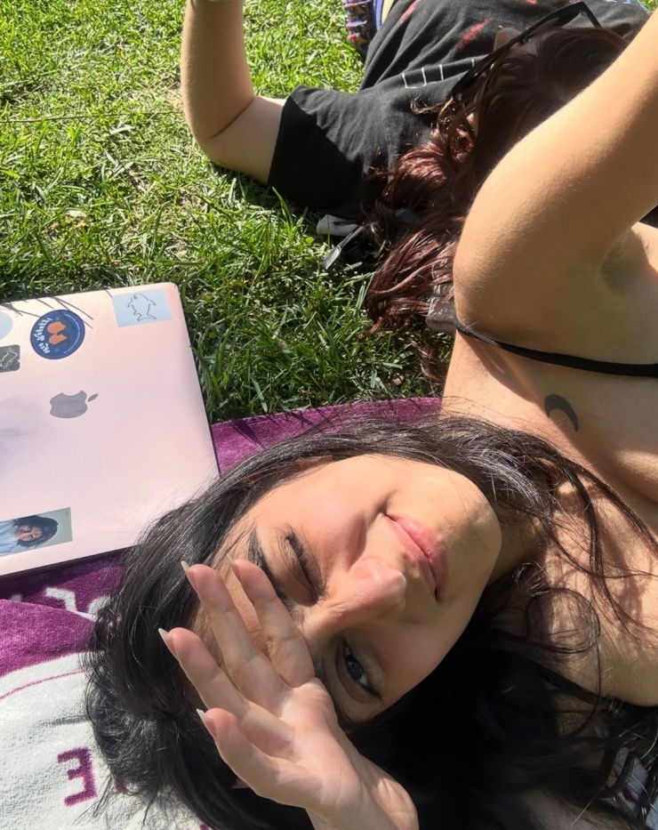 Anzeigenbild: Suche WG-Zimmer für mein Praktikum🧚