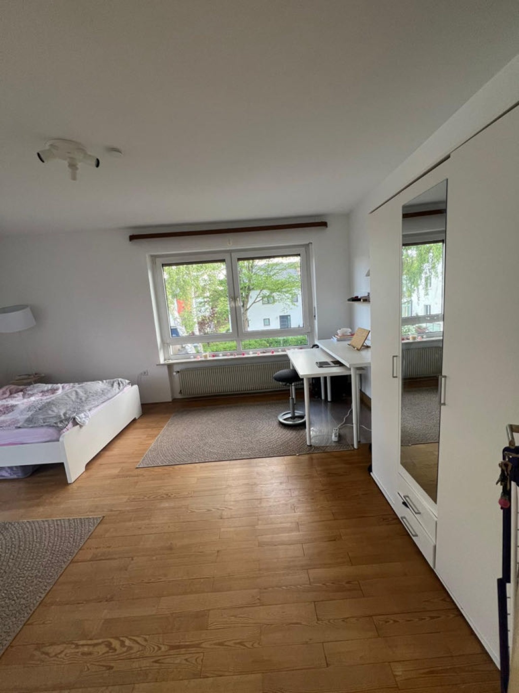 WG-Zimmer Erlangen-Ost Lupinenweg 19 - Bild 2