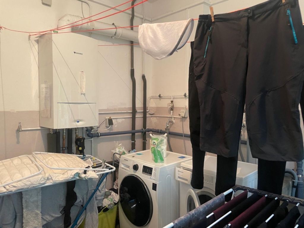 Kurzfristig frei geworden , durch Absage der neuem Mieter !3 Zimmer Wohnung zzgl. Apartment im Souterrain auch für 3-4 er WG geeignet Weidedammviertel in Bremen Findorff – Zwickauer Strasse 4, 28215 Bremen Findorff-Bürgerweide – Vorschaubild 10