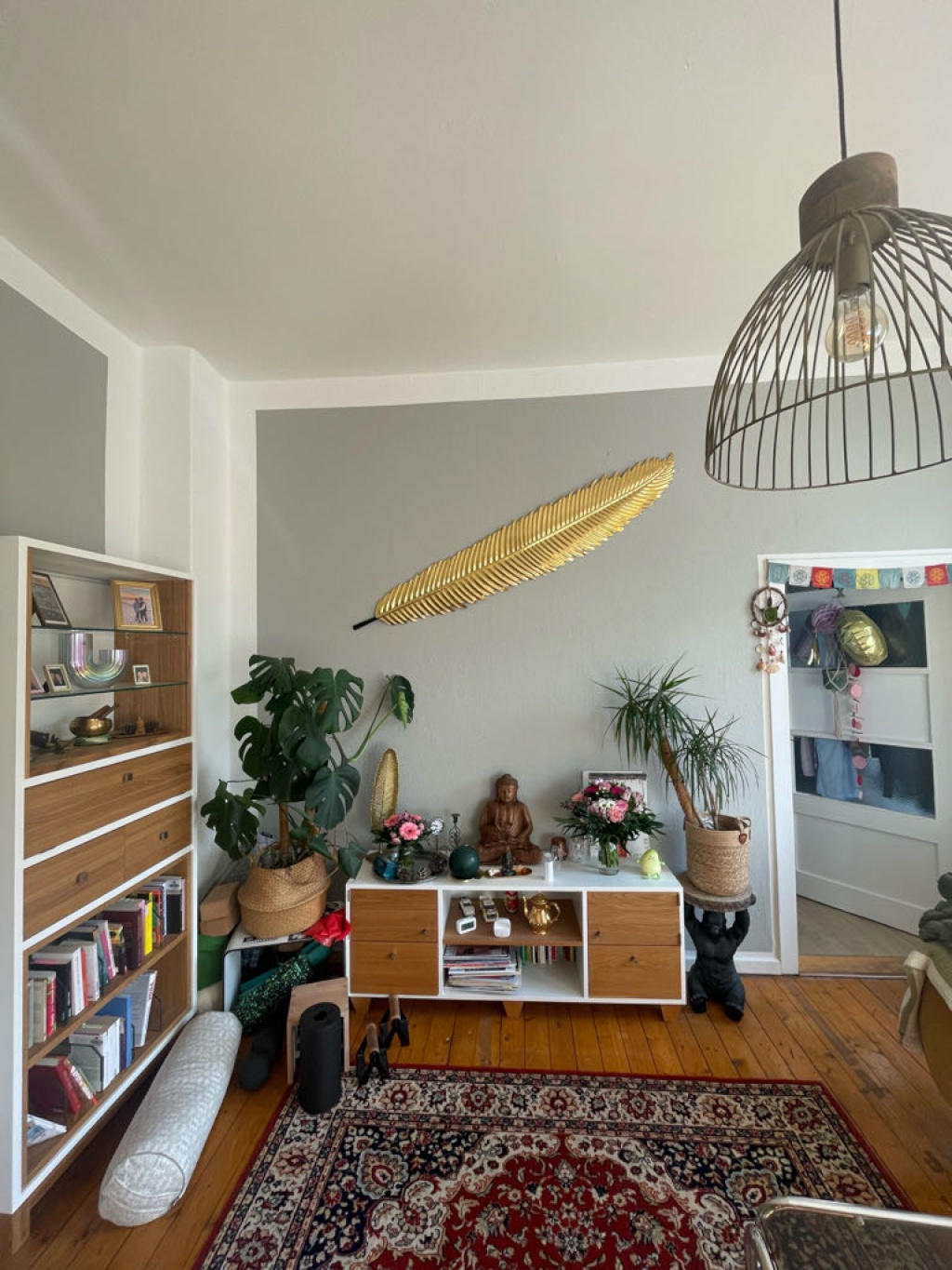 Wohnung Nordstadt Schulenburger Landstraße - Wohnzimmer mit Durchgang zum Schlafzimmer