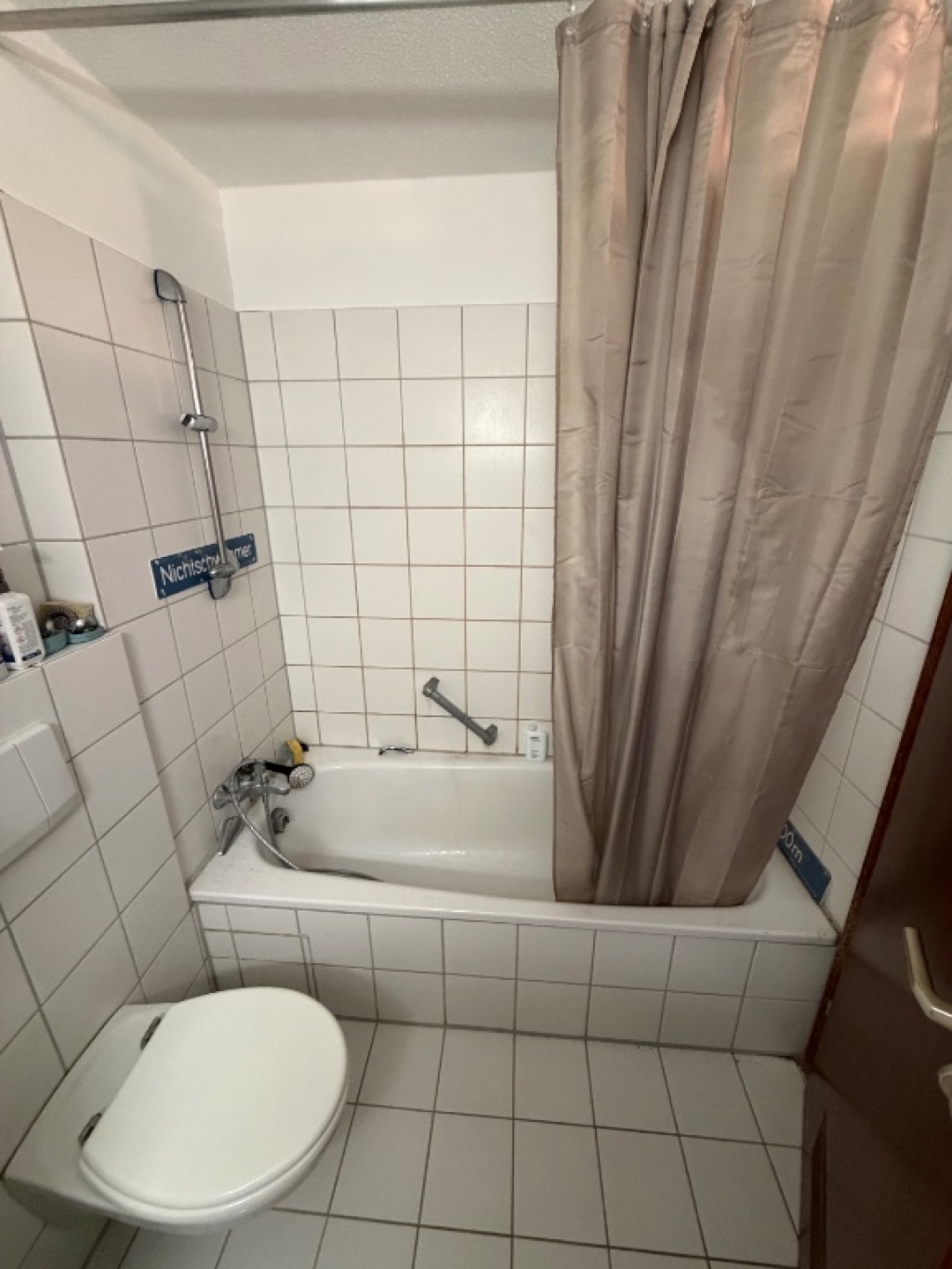 Möblierte Maisonette-Wohnung mit großem Balkon in Stuttgart-Vaihingen – Universitätsstraße 1, 70569 Stuttgart Vaihingen – Vorschaubild 6