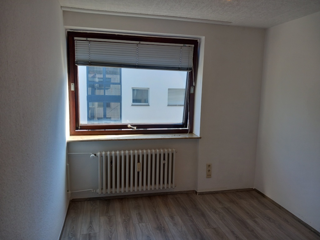 1-Zimmer-Wohnung für Studenten in direkter Nähe von Uni Mannheim, Musikschule und Hauptbahnhof – 68161 Mannheim Am Bahnhof – Vorschaubild 3