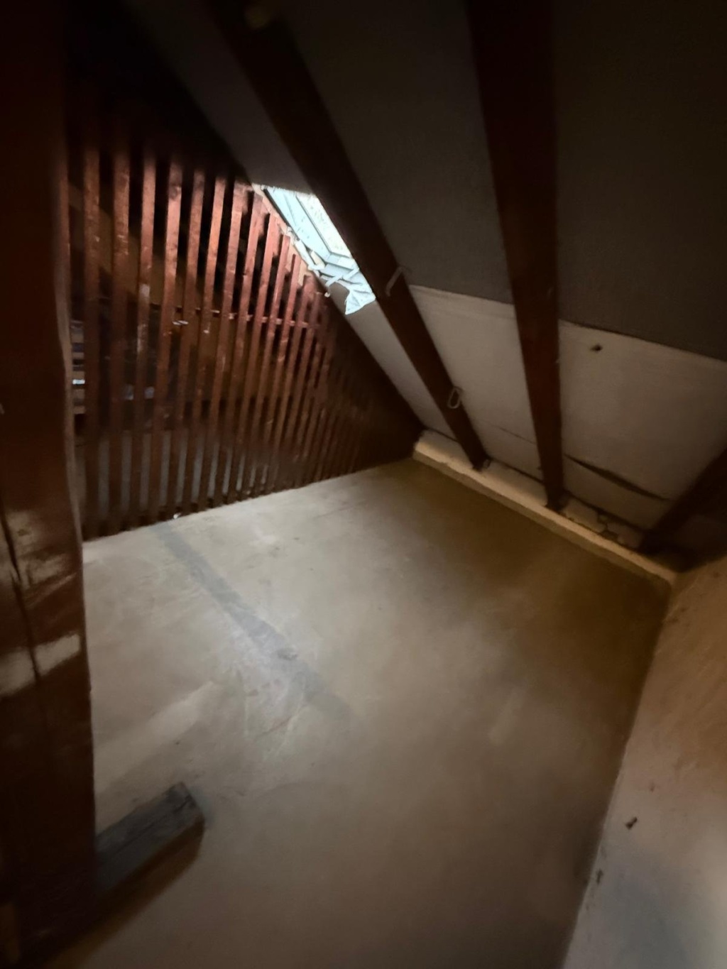 4 Zimmer-Whg, hell, zentral Nähe S/U-Bahn Stadthaus mit Balkon für eine 3 er WG prima geeignet – 44139 Dortmund Innenstadt – Vorschaubild 12