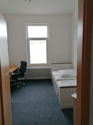 Anzeigenbild: WG-Zimmer, möbliert, Strom, Heizung, W-Lan inklusive
