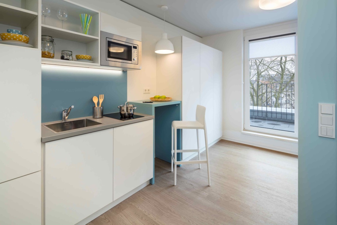 K115 by Neon Wood Student Housing - Cozy Patio/Balcony – Melatengürtel 113, 50825 Köln Ehrenfeld – Vorschaubild 2
