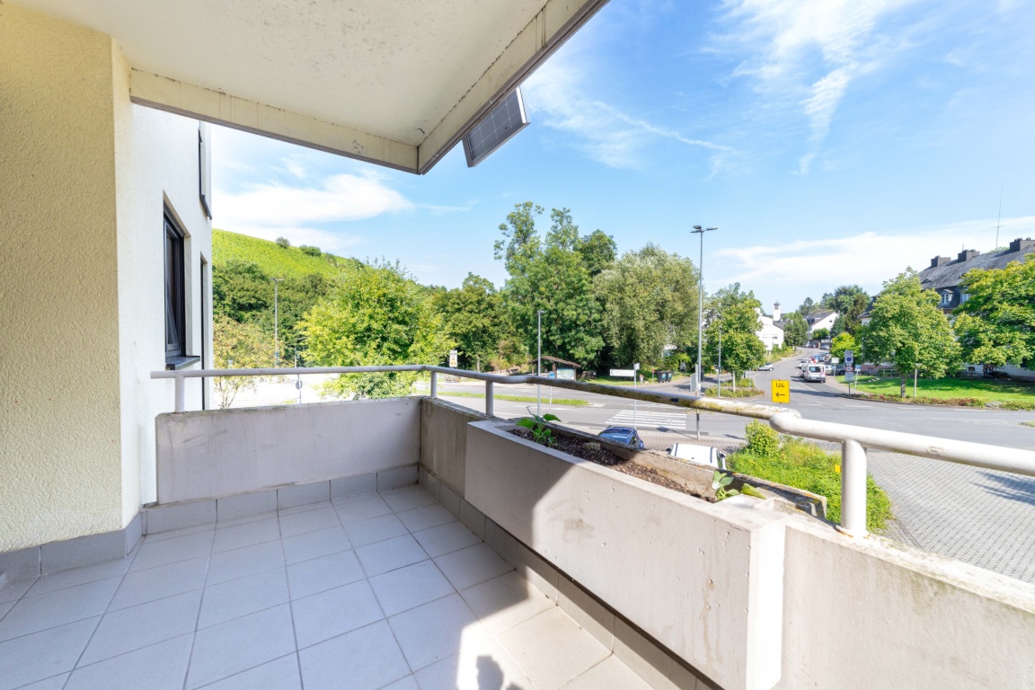 Zwischen Uni und Hauptmarkt: sonnige 3 ZKB mit 2 Balkonen für niveauvolle 2er-WG – St.Annastrasse 1, 54295 Trier Olewig – Vorschaubild 3