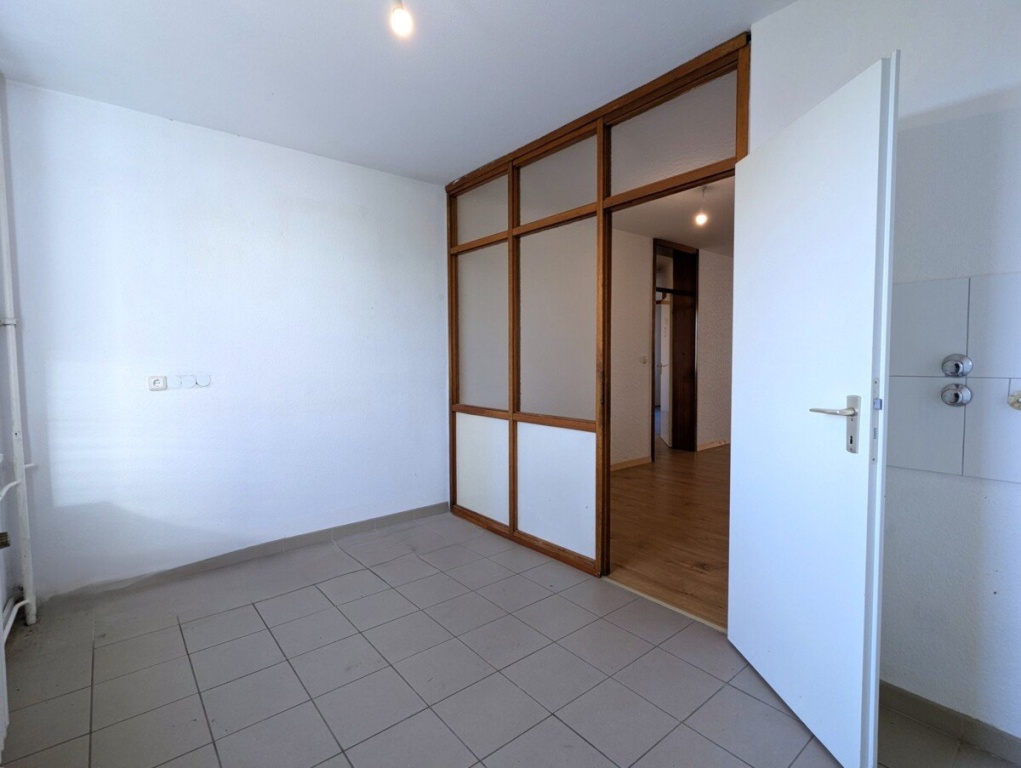 Großzügige Wohnung Uni Nähe – Auf dem Backenberg 18, 44801 Bochum Querenburg – Vorschaubild 3
