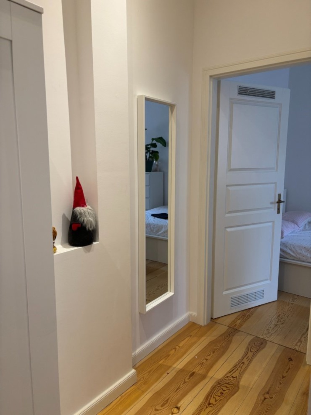 1 Room Flat Neukölln Weichselstraße - picture 10
