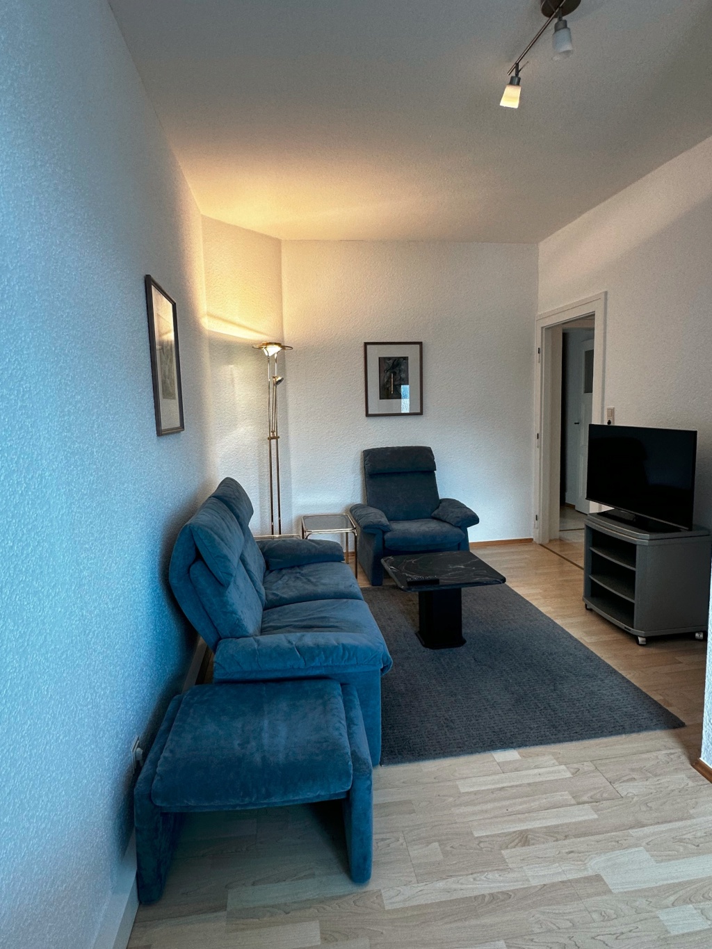 Habitación en WG Preungesheim Homburger Landstraße 90A - Wohnzimmer