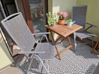 Imagen del anuncio: *befristetes* WG-Zimmer mit Sonnenbalkon zu vermieten