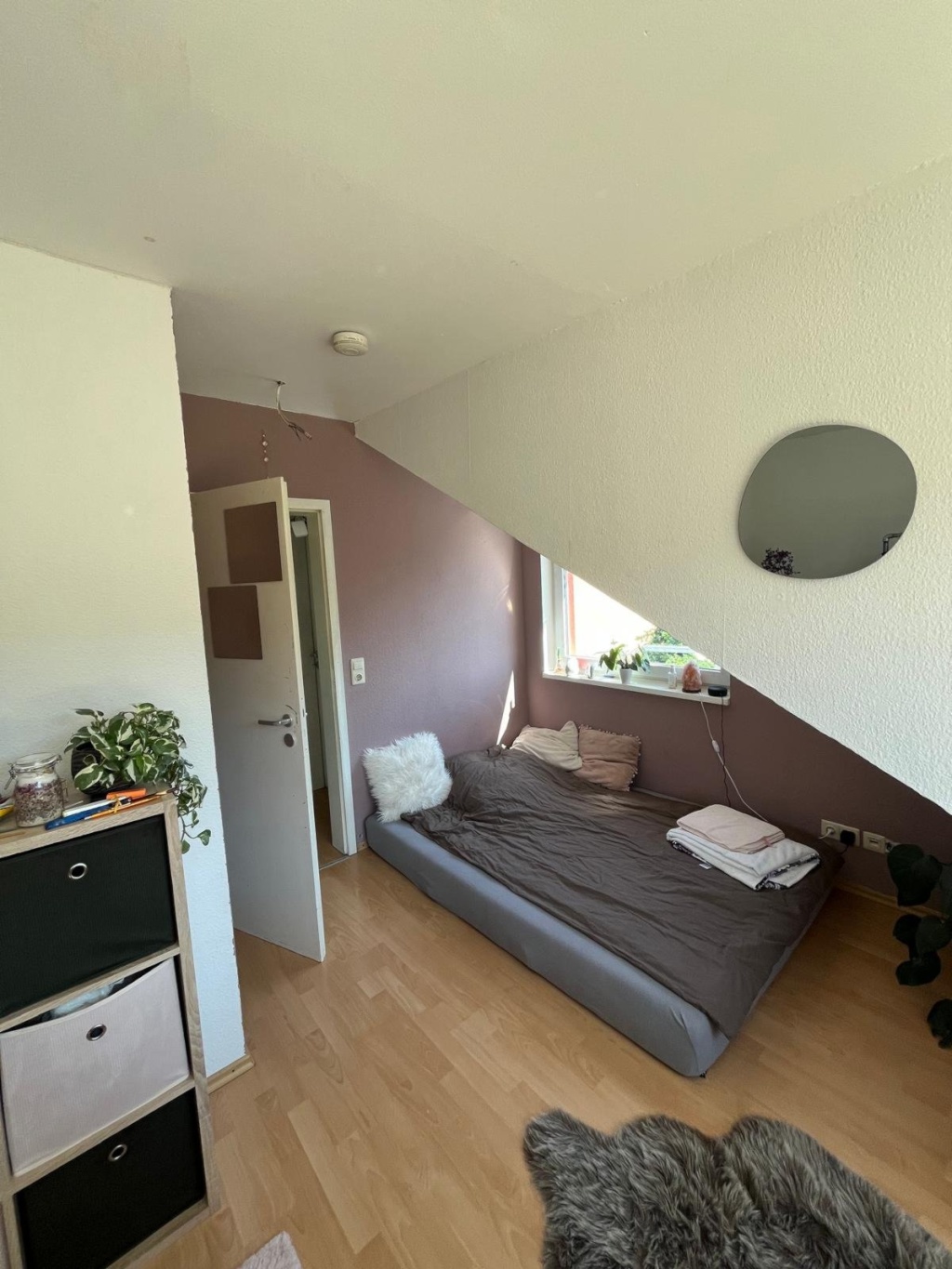 WG-Zimmer Sachsenhausen Darmstädter Landstraße 24 - Beispielzimmer Dachgeschoss