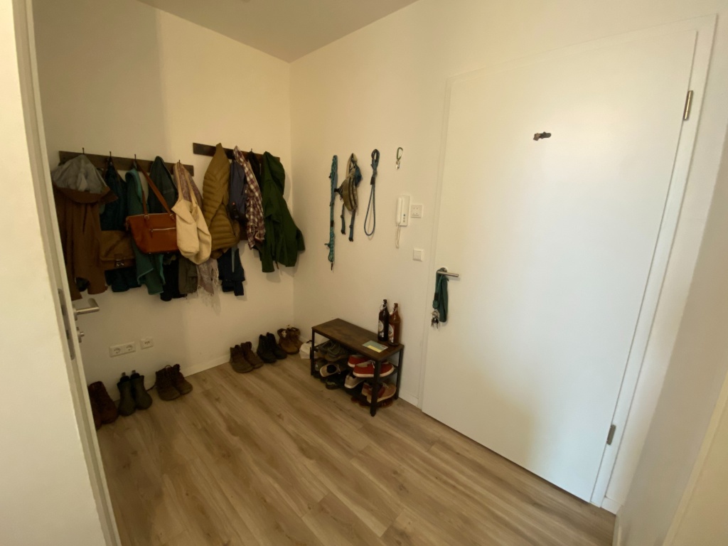 Heidelberg-Ziegelhausen 3 Zimmer Wohnung, Schönes Ausblick (1550 Warm, inklusive Strom und WLAN, 01.10-01.12) – Peterstaler Str. 124, 69118 Heidelberg Ziegelhausen – Vorschaubild 14