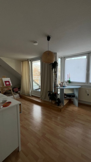 Anzeigenbild: Möbliertes Zimmer in Barmbek zur Zwischenmiete (23.09 – 13.10)