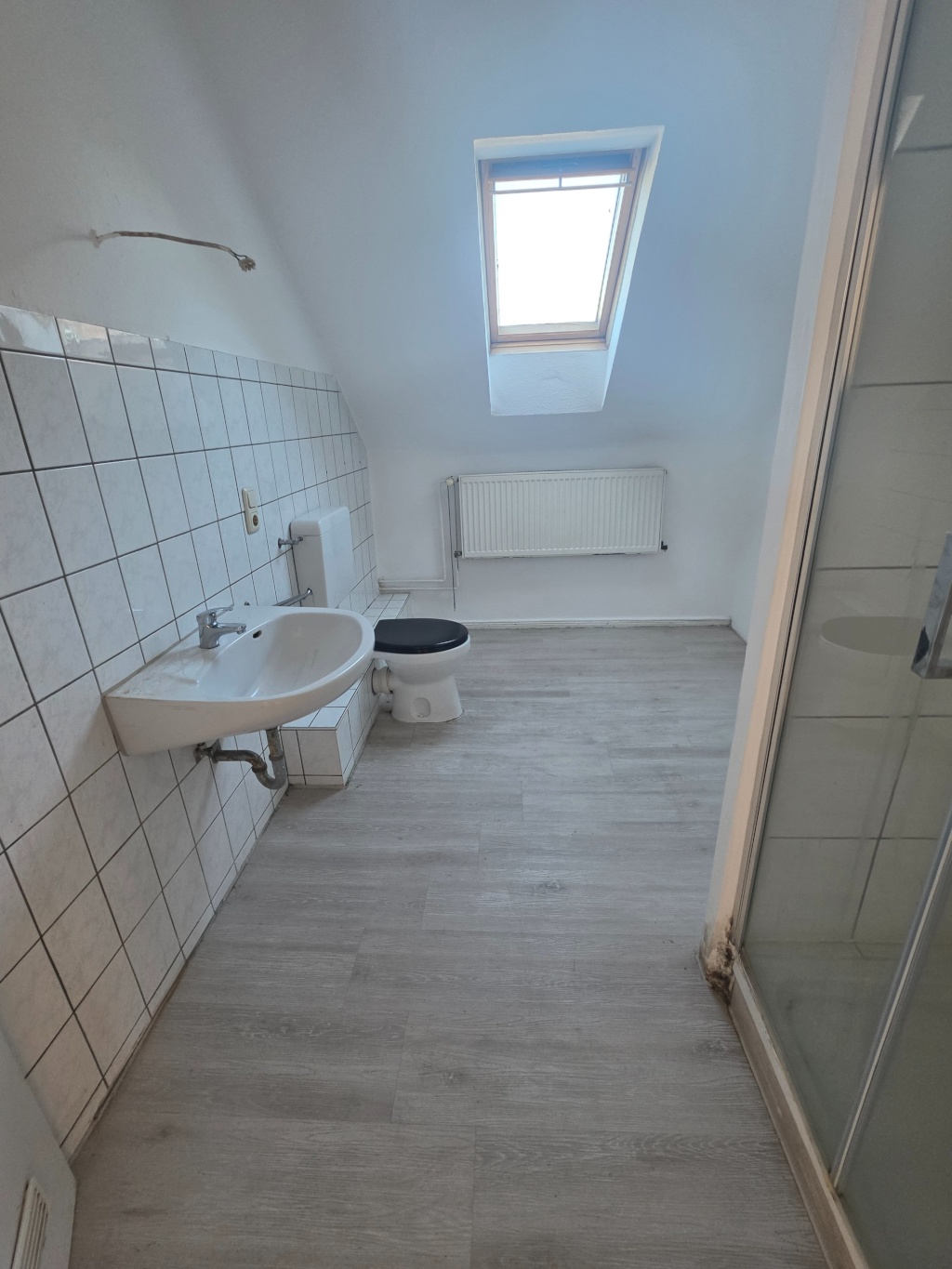 Helle 3-Zimmer-WG-Wohnung in bester Lage von Göttingen (Leine Straße ) – Leinestraße, 37073 Göttingen Innenstadt – Vorschaubild 6