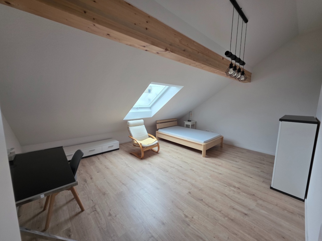 WG-Zimmer Malmsheim Oberbrunnenstr. - Zimmer möbliert