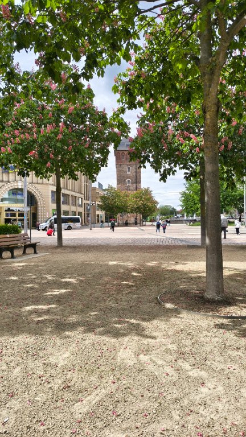 Zentrumsnahe, Möblierte 2,5 Zimmerwohnung, traumhafter Blick, große Küche – Tschaikowskistraße, 9130 Chemnitz Sonnenberg – Vorschaubild 6