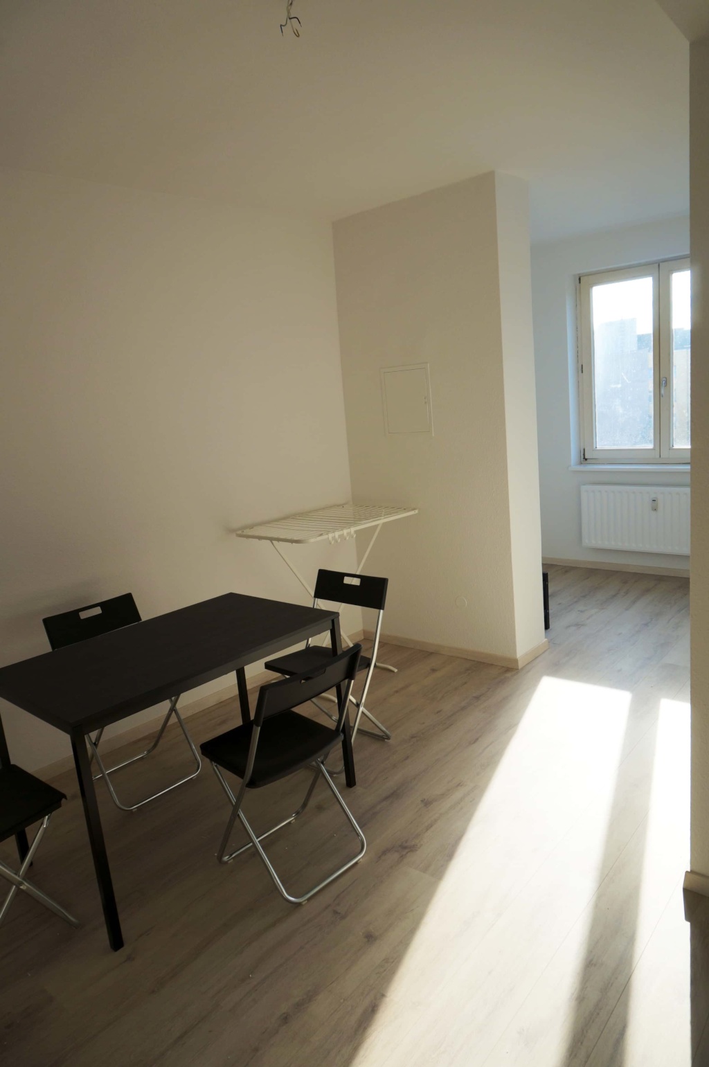 Flatshare Berlin Koloniestraße - Roomlessrent.com