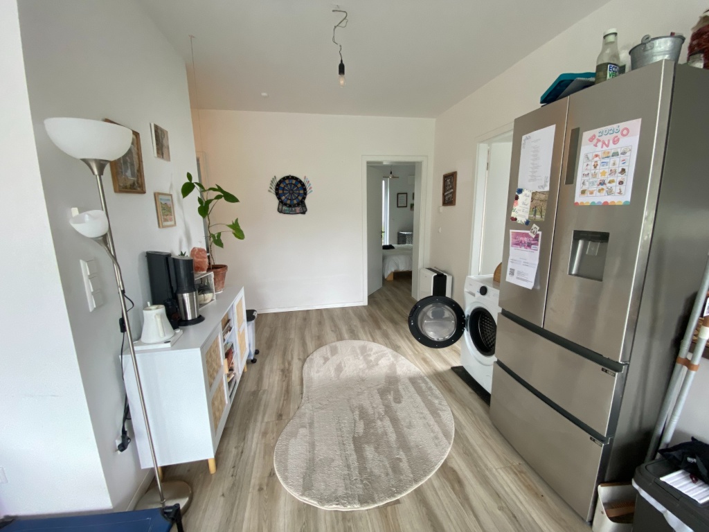 Heidelberg-Ziegelhausen 3 Zimmer Wohnung, Schönes Ausblick (1550 Warm, inklusive Strom und WLAN, 01.10-01.12) – Peterstaler Str. 124, 69118 Heidelberg Ziegelhausen – Vorschaubild 8