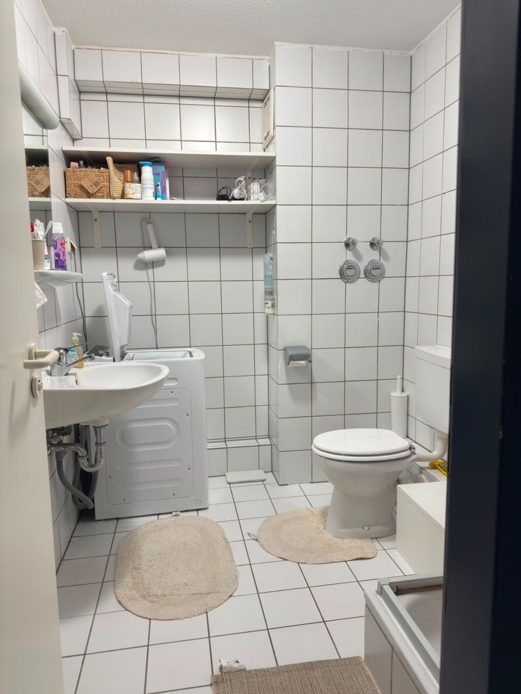 2 ZKB, Einbauküche mit großen Balkon nahe Uni Kassel – Grebensteiner Str. 4-14, 34127 Kassel Nord-Holland – Vorschaubild 11