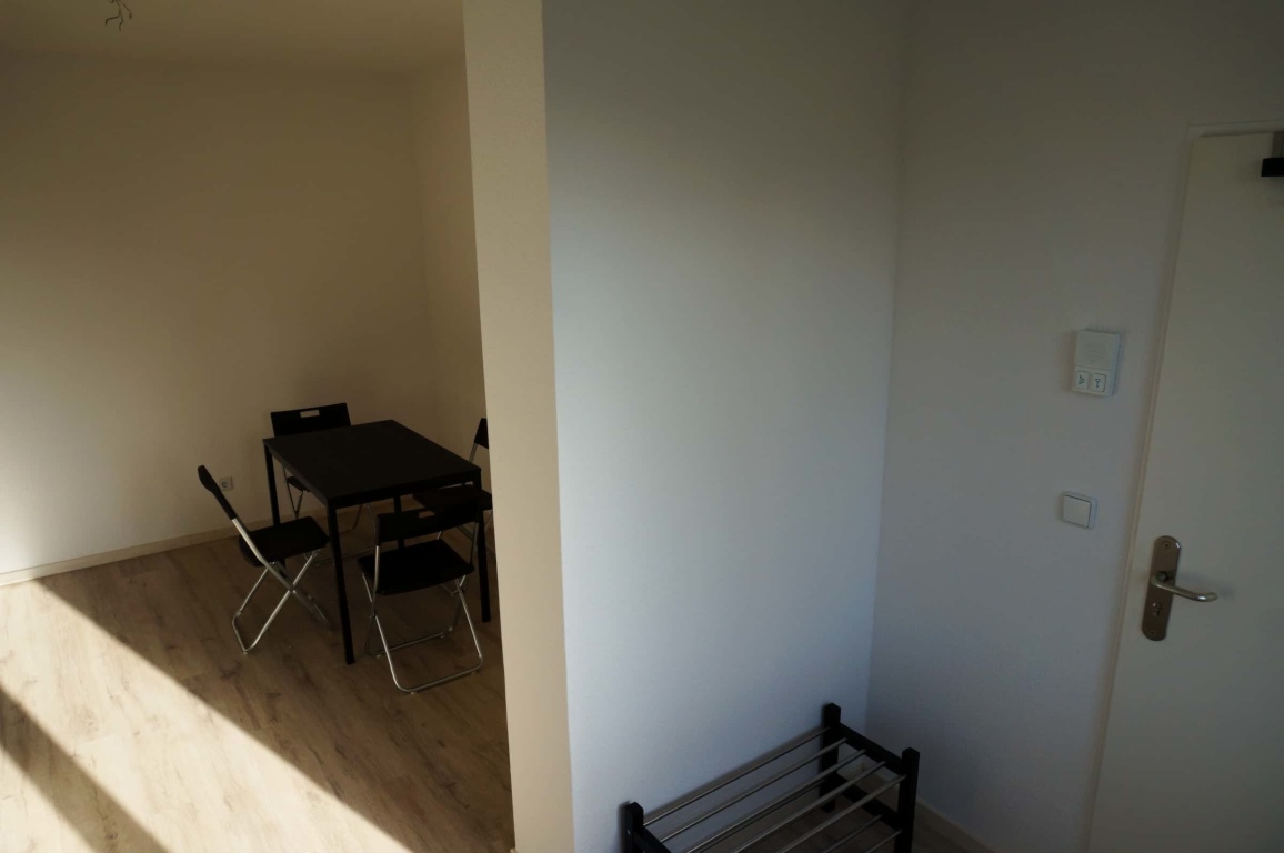 Flatshare Berlin Koloniestraße - Roomlessrent.com