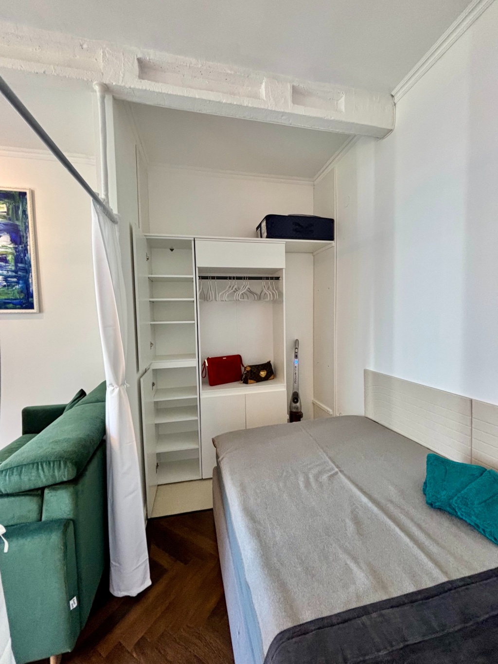 1-Zimmer-Wohnung Wilmersdorf 10175 Berlin-Wilmersdorf - Sleeping_w_Closet
