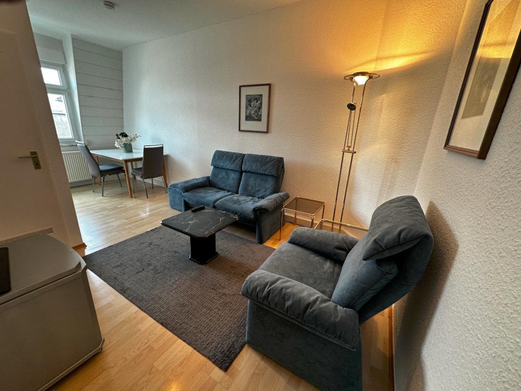 Habitación en WG Preungesheim Homburger Landstraße 90A - Wohnzimmer