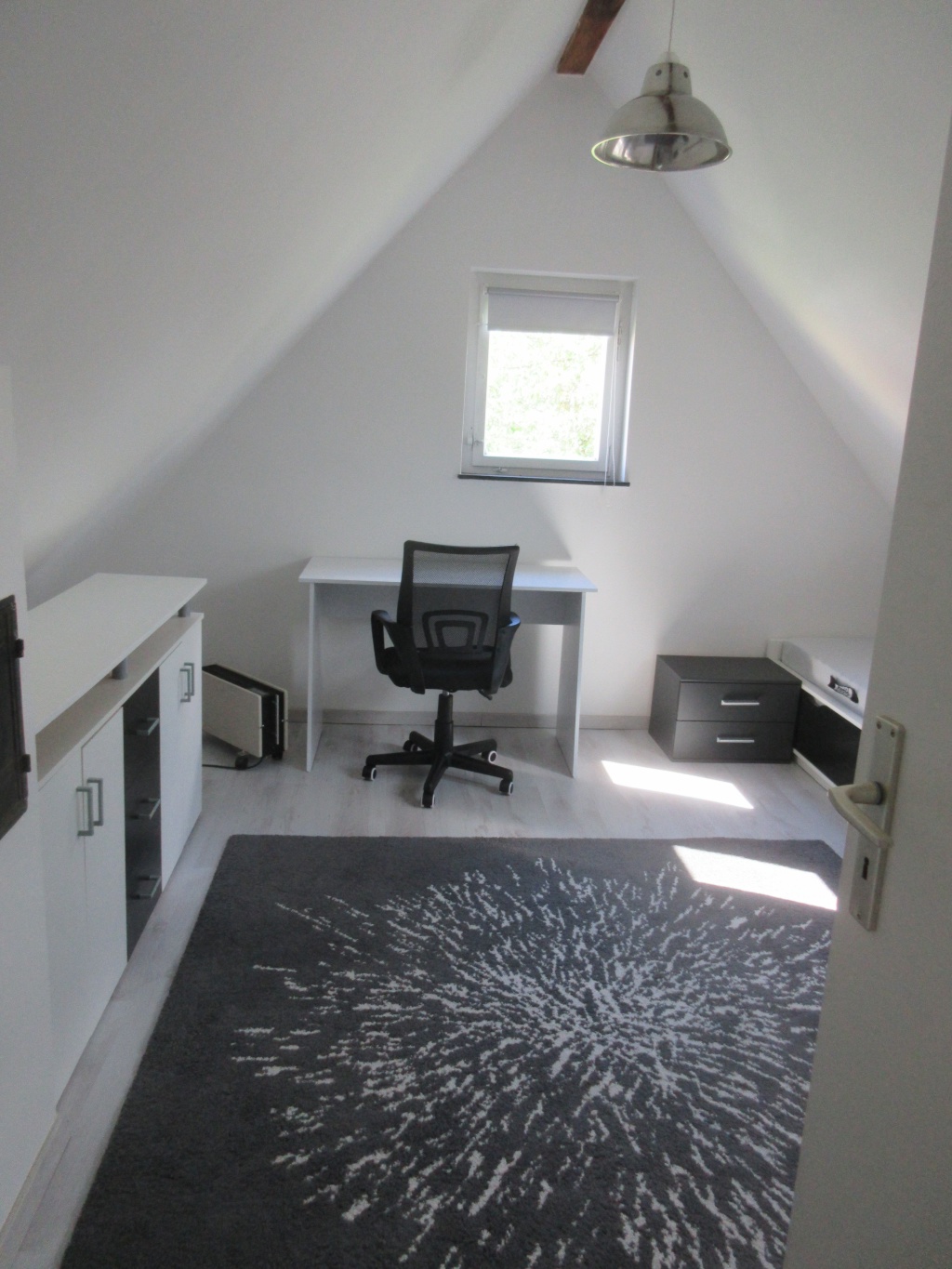 WG-Zimmer Untertürkheim Wallmerstraße 50 - Zimmer