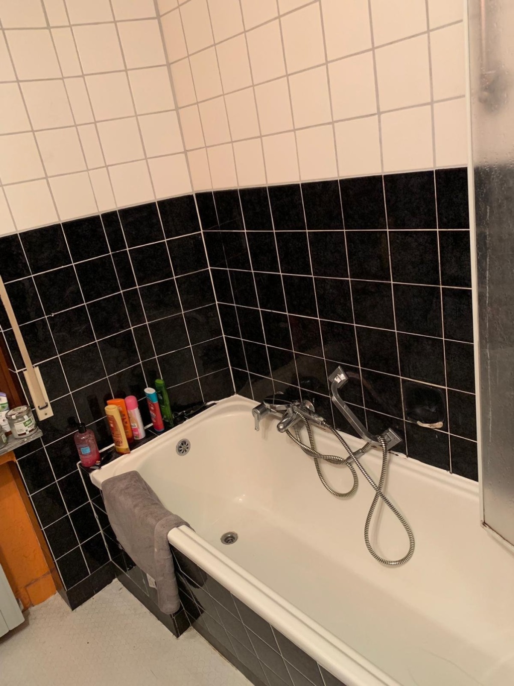 4-Zimmer-Wohnung (f. Studenten WG) m.Balkon in freundlichem Haus in Osnabrück (Wüste) provisionsfrei – P....., 49080 Osnabrück Wüste – Vorschaubild 3