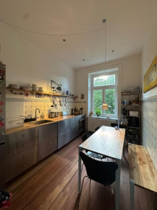 Anzeigenbild: Freies Zimmer in unserer LehmWG!