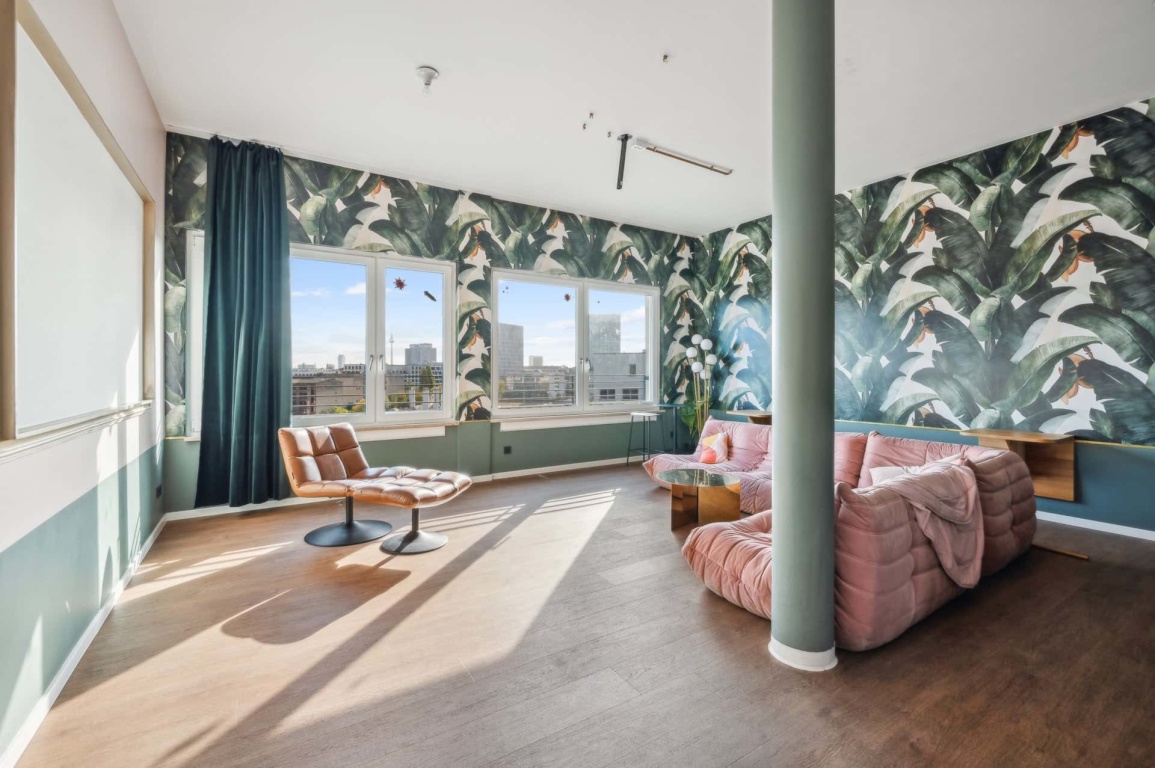Flatshare Berlin Klara-Franke-Straße 24 - Roomlessrent.com