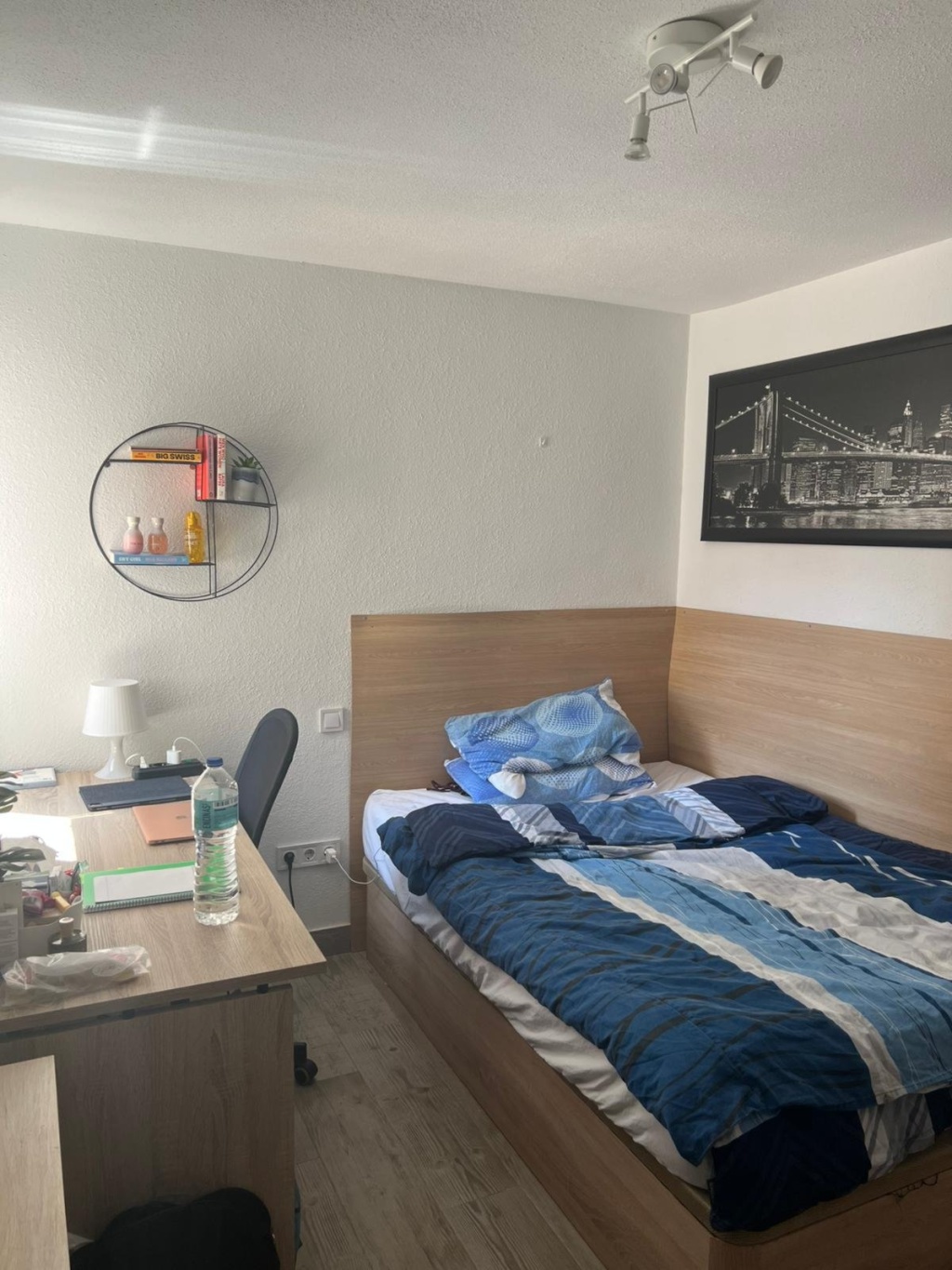 Habitación en WG RENFE-Haltestelle Doce de Octubre - Usera c/Tomelloso 51 - Zimmer 4 - 1