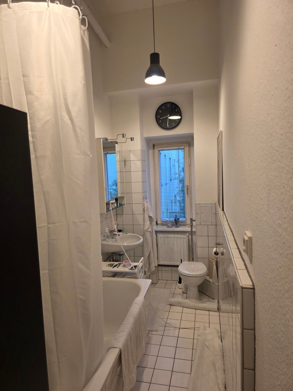 WG-Zimmer Friedrichshain Ebelingstr. 17 - Badezimmer mit Wanne