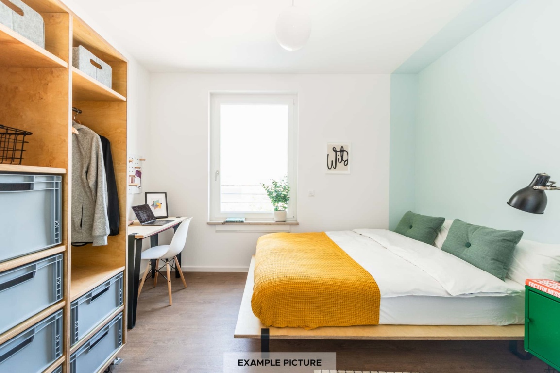 Flatshare Berlin Klara-Franke-Straße 20 - Roomlessrent.com
